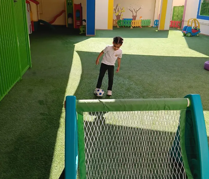 Green Play Turf carpet for ground in Al Reem Island