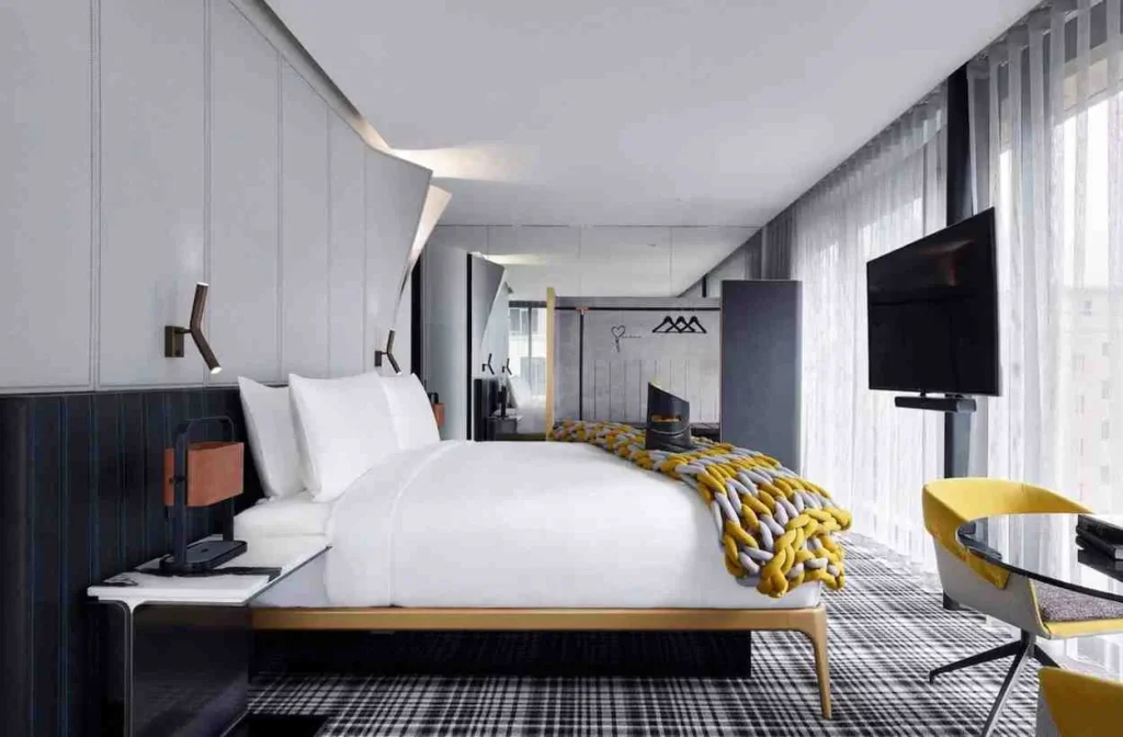 Guest bedroom carpet